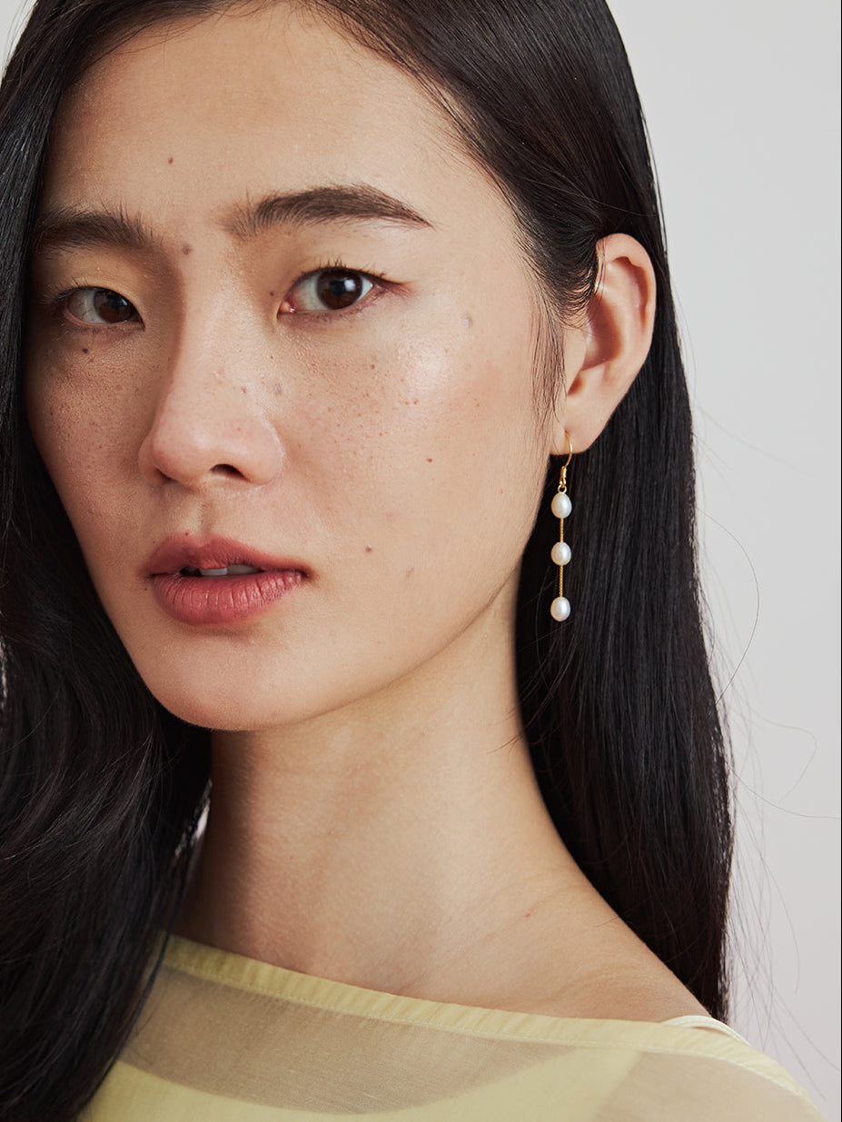 Prosper Trio Pearl Earrings