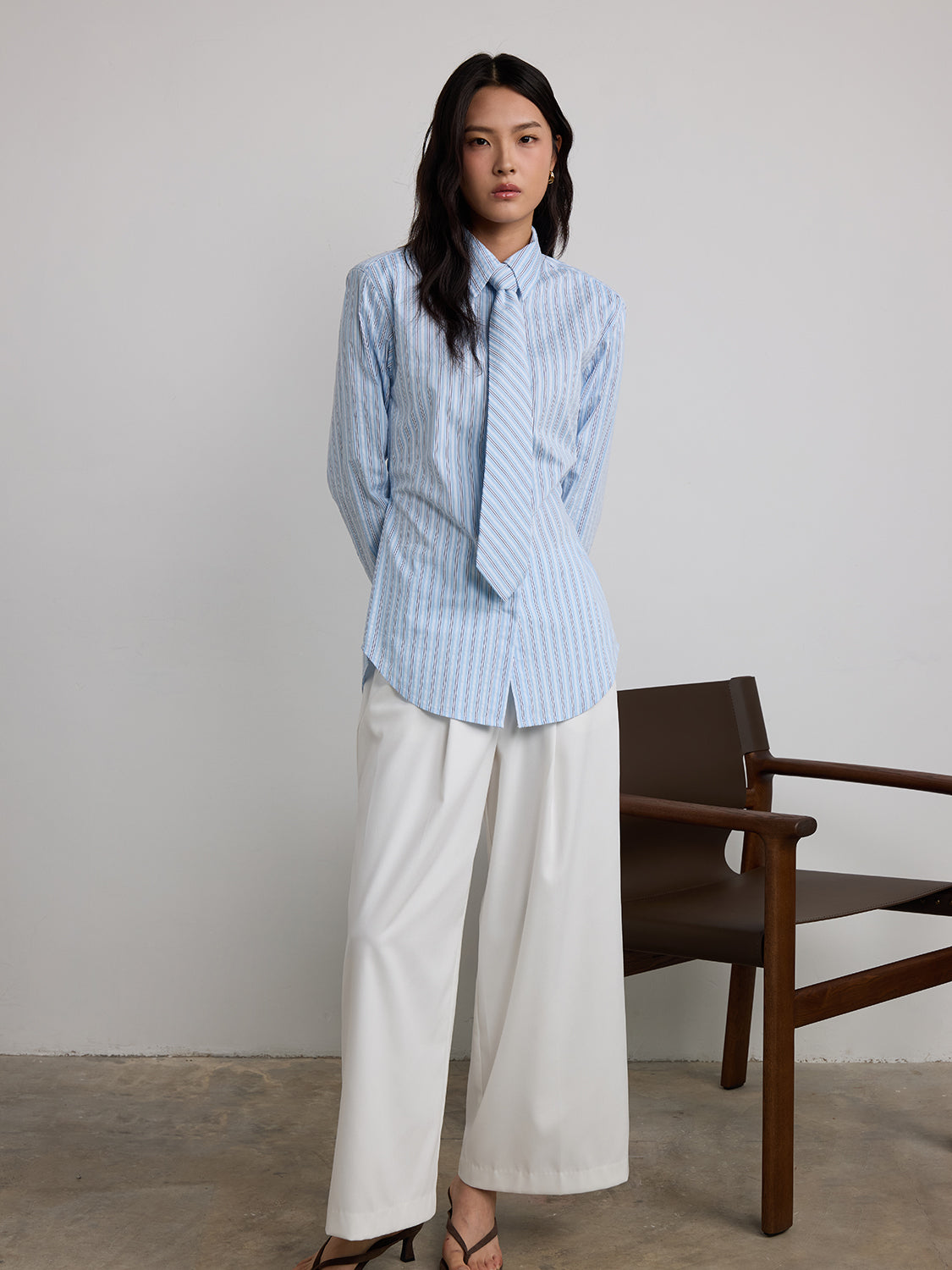 blue white stripe