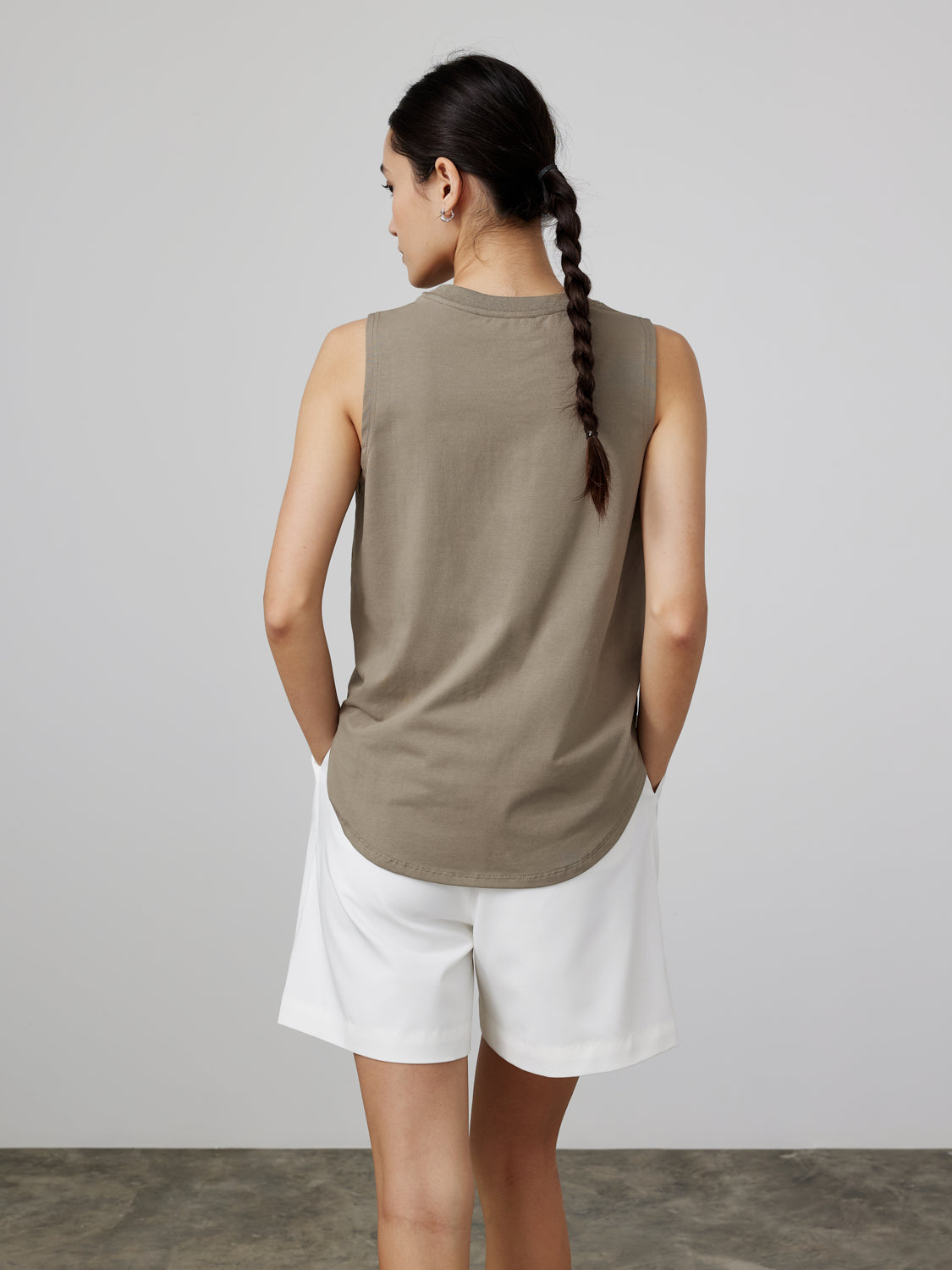Taupe