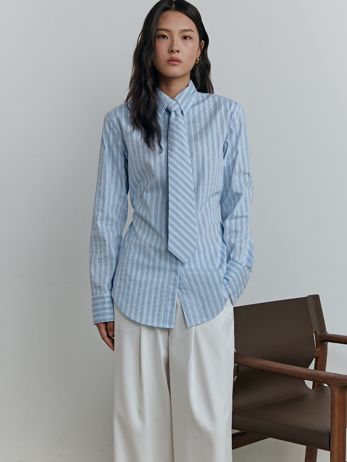 blue white stripe