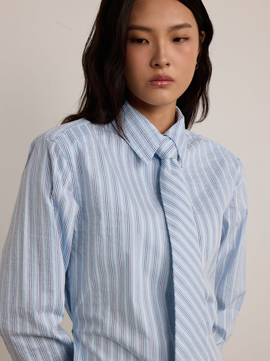 blue white stripe