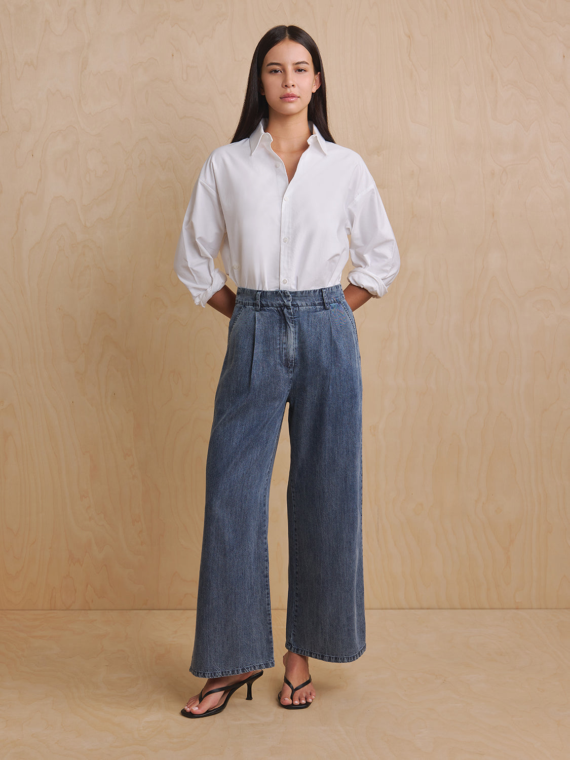 Dark Grey Wash