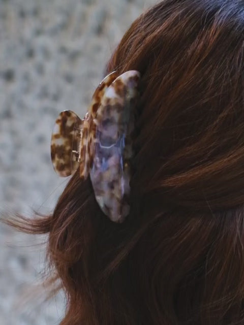 Brown Acetate